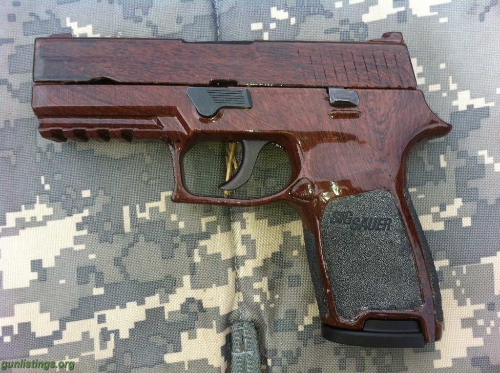 Pistols Sig P250