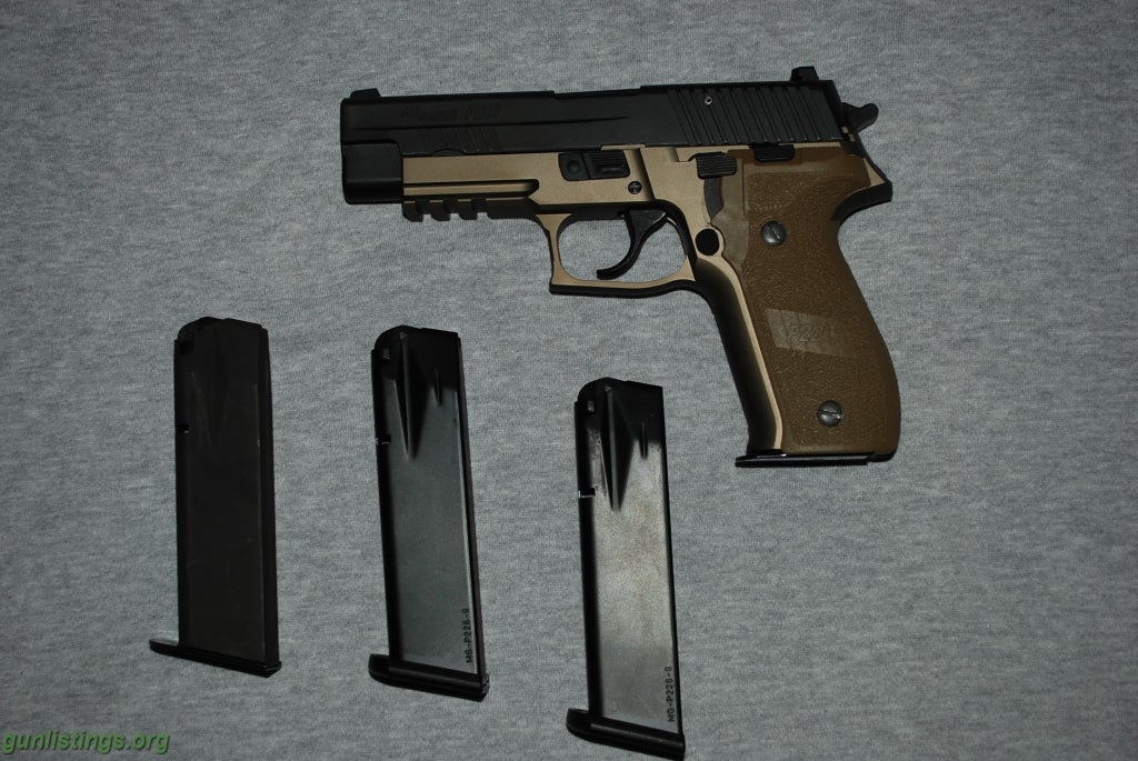 Pistols Sig Sauer 226 Combat 9mm