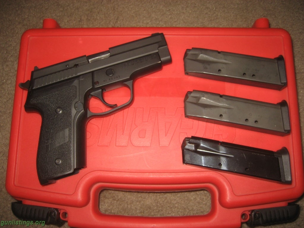 Pistols Sig Sauer P229 .40S&W