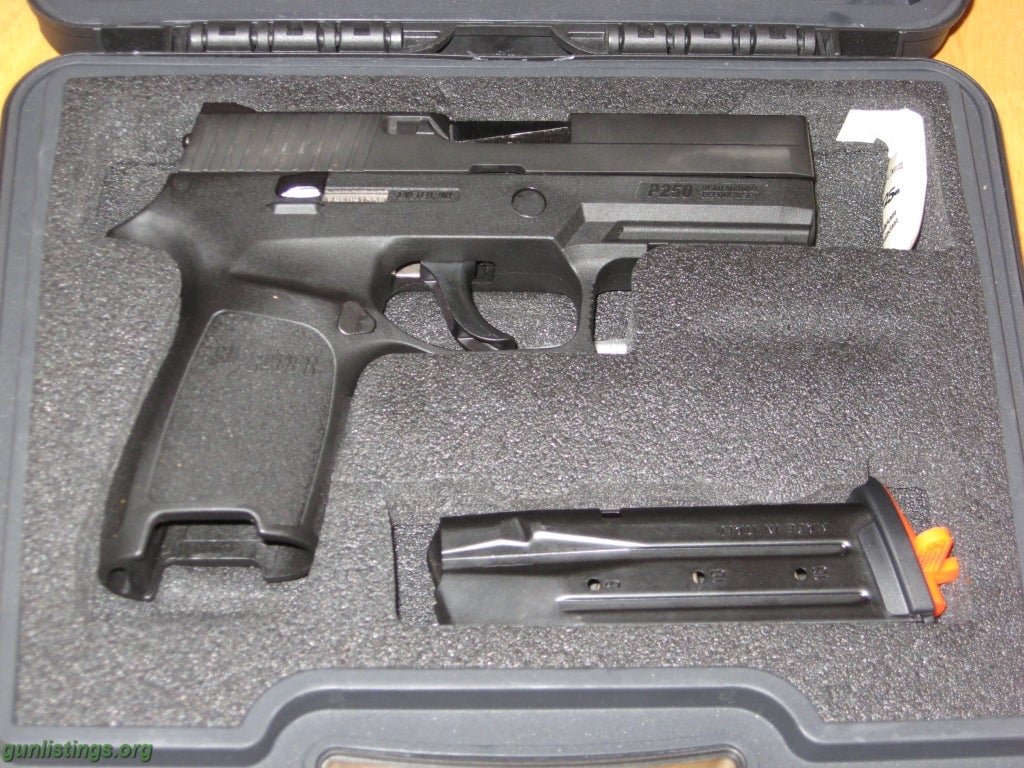 Pistols Sig Sauer P250 9mm