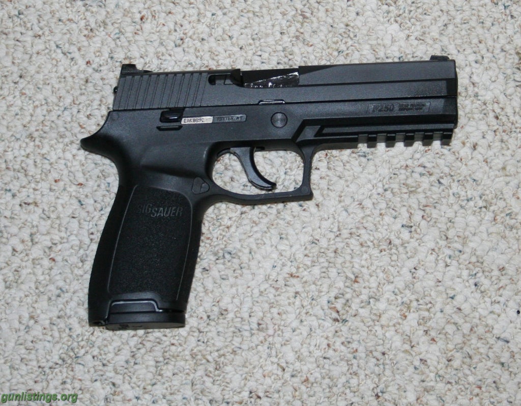 Pistols Sig Sauer P250 9mm Pistol