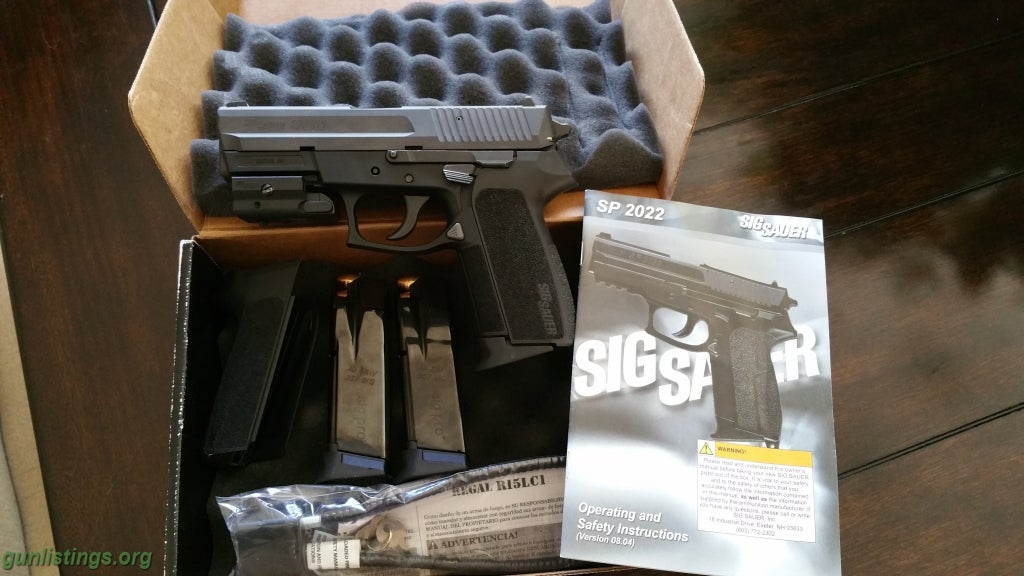 Pistols Sig Sauer SP 2022 40 Cal