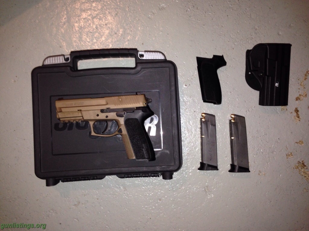 Pistols Sig SP2022 40 S&w FDE With Accessories