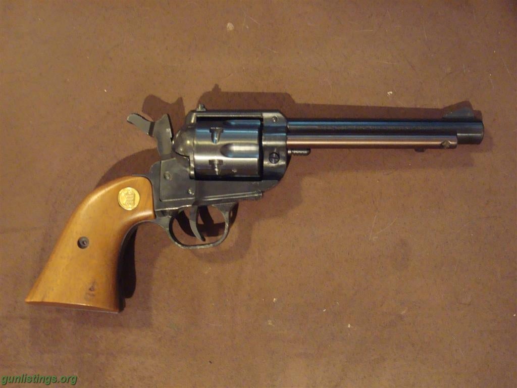 single action handgun