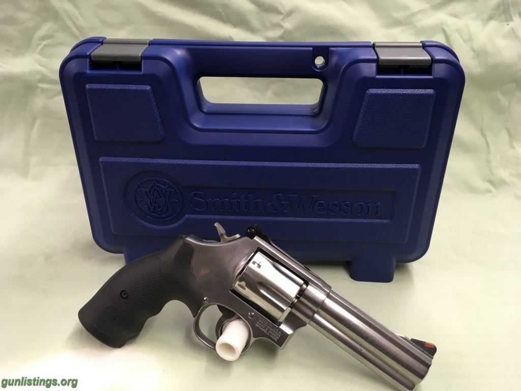 Pistols Smith.& Wesson  357mag