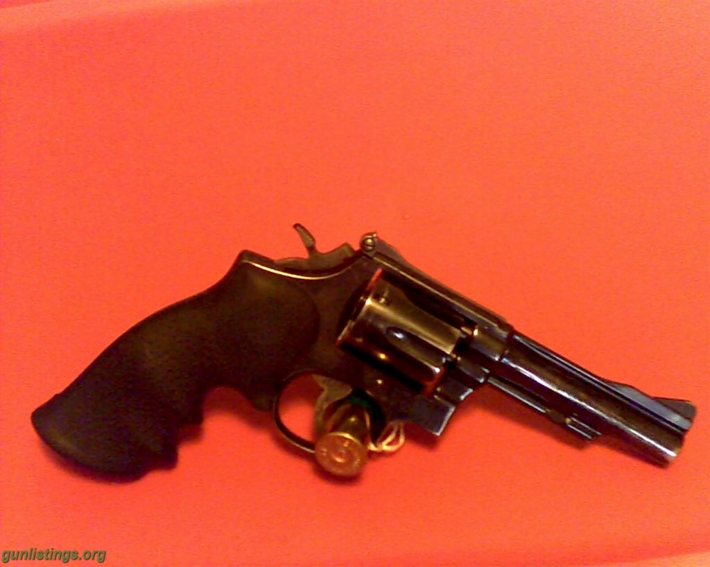 Pistols Smith & Wesson 38 Special