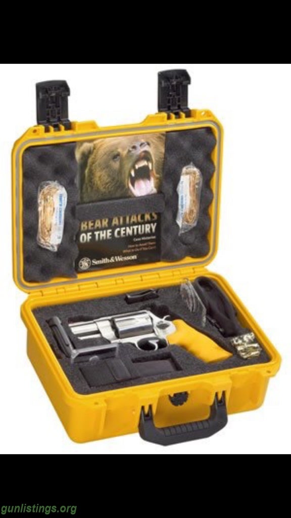 Pistols Smith & Wesson 460 NS Bear Survival Kit