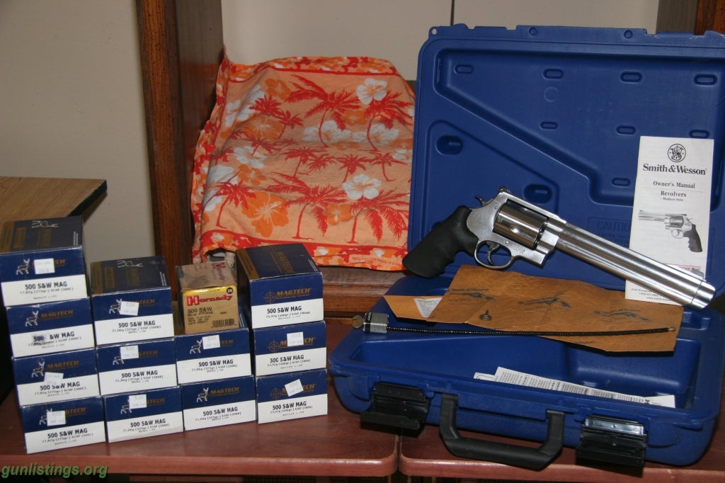 Pistols Smith & Wesson 500 With 260 Rds. Ammo