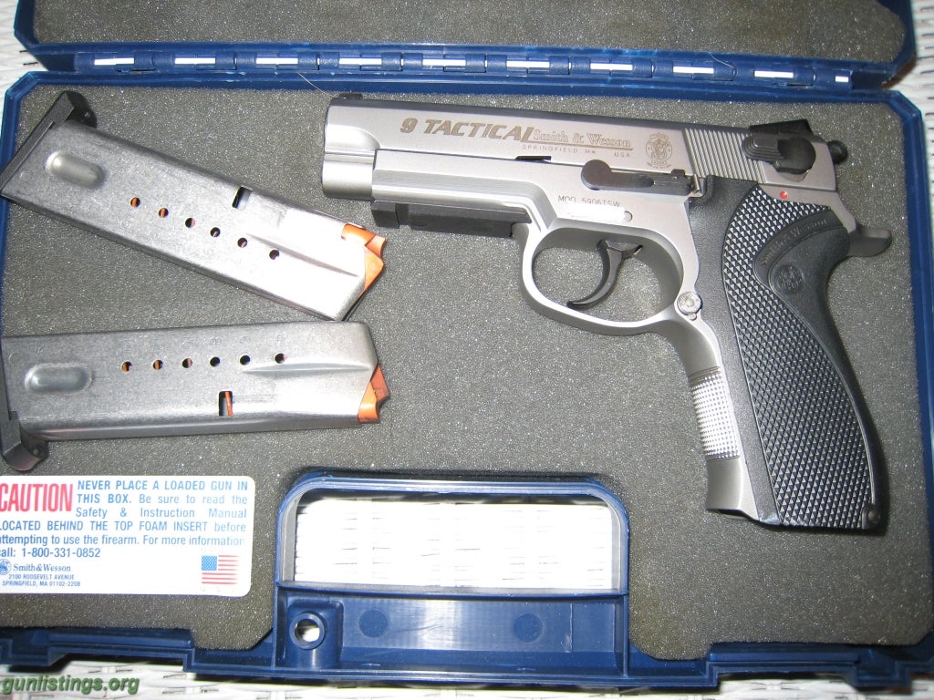 Gunlistings.org - Pistols Smith & Wesson 5906 Tacitcal