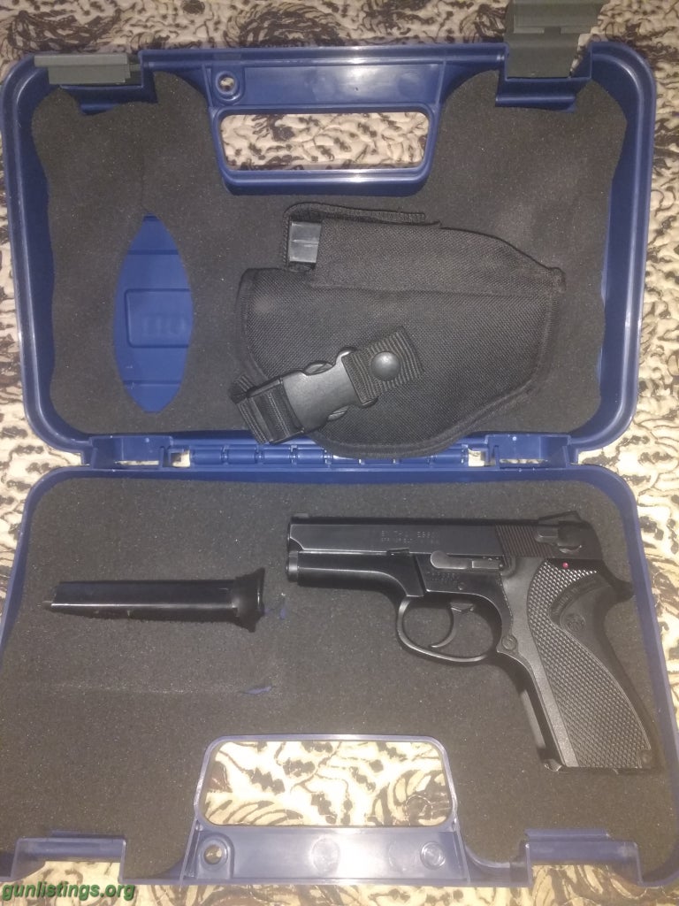 Pistols Smith & Wesson 9mm