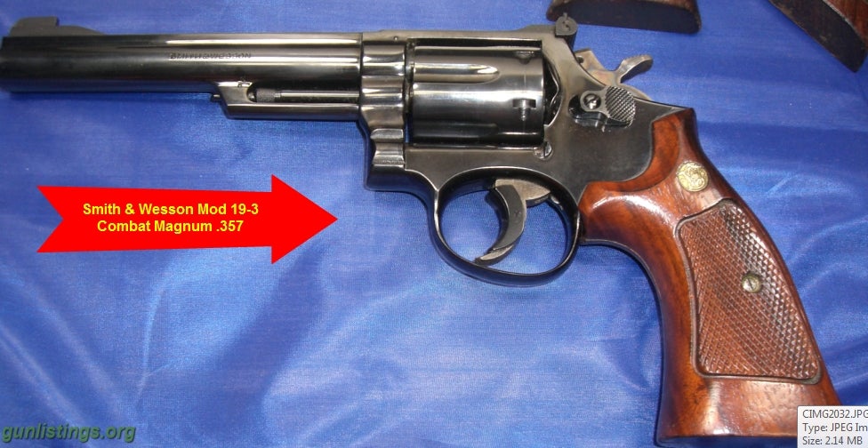 Pistols Smith & Wesson Model 19 .357 Combat Magnum