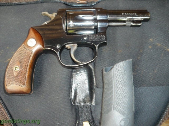 Pistols Smith & Wesson Model 30