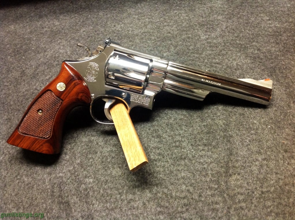 Pistols Smith & Wesson Model 57 Nickel 41 Mag