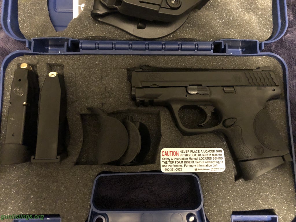 Pistols Smith & Wesson M&P .40C