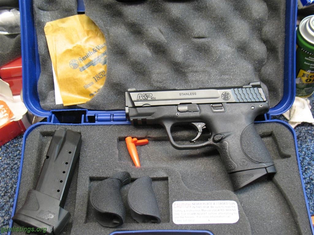 Pistols Smith & Wesson M&P 40 Compact