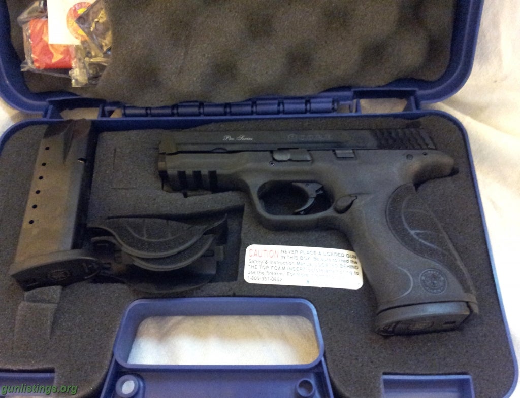 Pistols Smith & Wesson M&P 40 Pro Series C.O.R.E