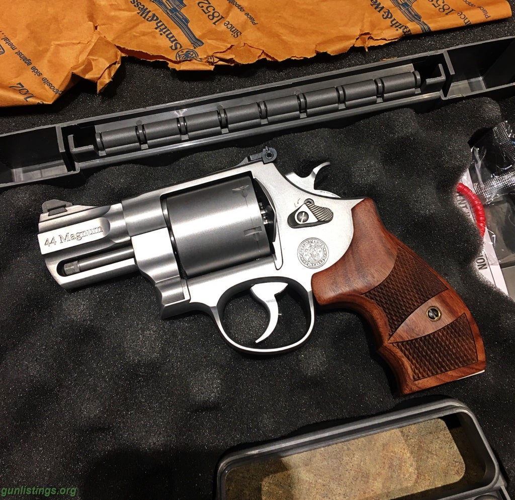 Pistols Smith And Wesson Performance Center 44 Magnum 9924