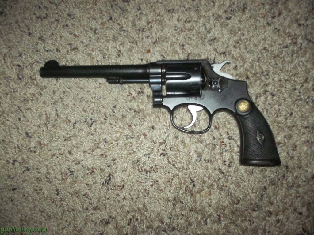 Pistols Smith & Wesson Revolver