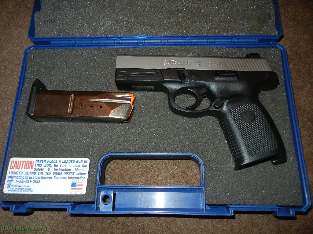 Pistols Smith & Wesson SW40VE