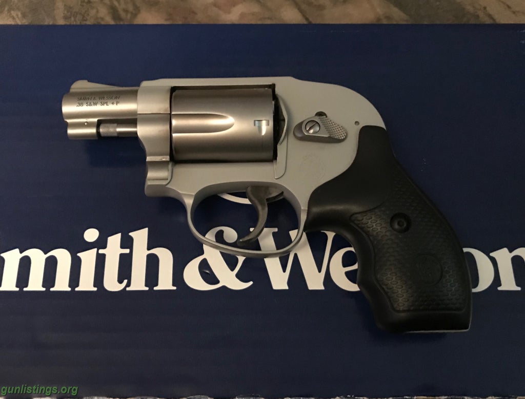 Pistols Smith And Wesson .38 Special Model 638-3