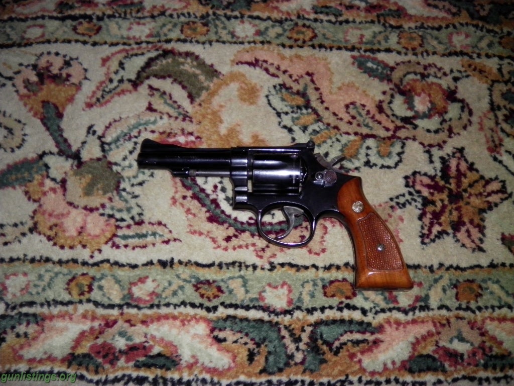 Pistols Smith And Wesson Model 15