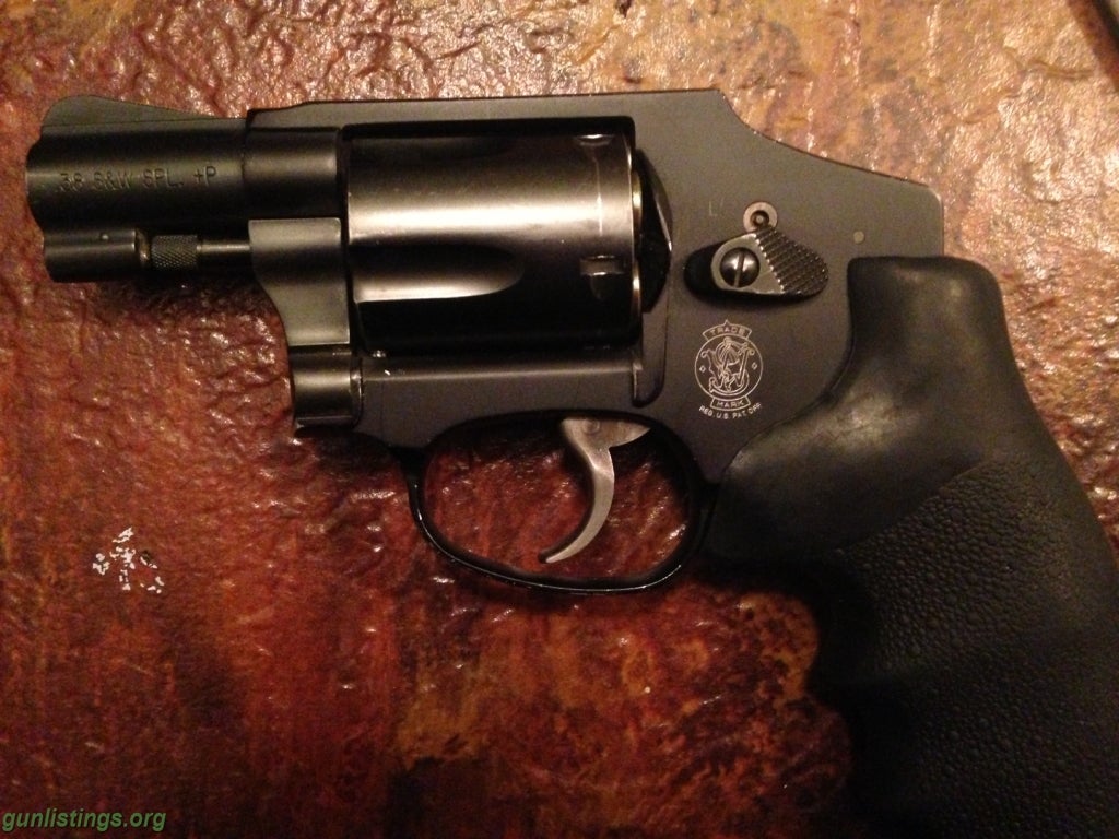 Pistols S&W Model 442 Airweight 38 +P PLUS EXTRAS