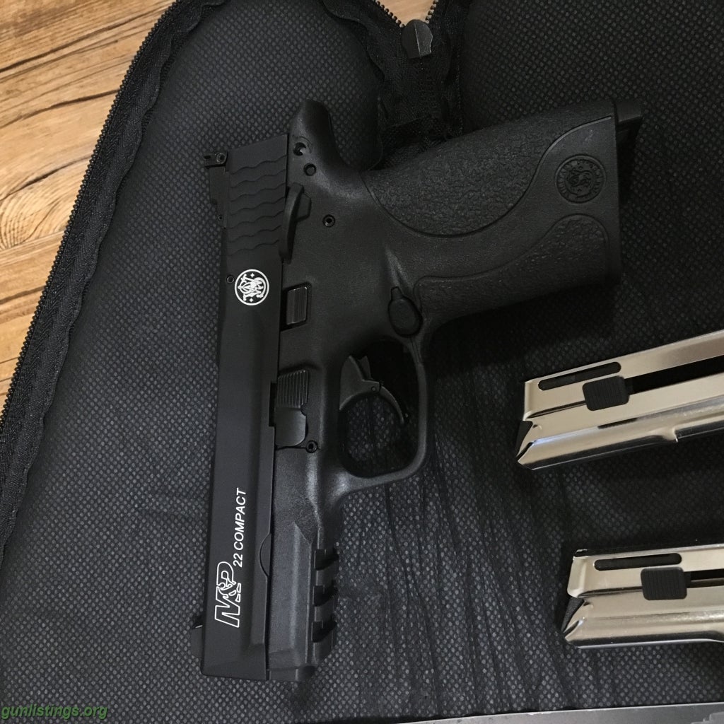 Pistols Smith And Wesson M&P 22