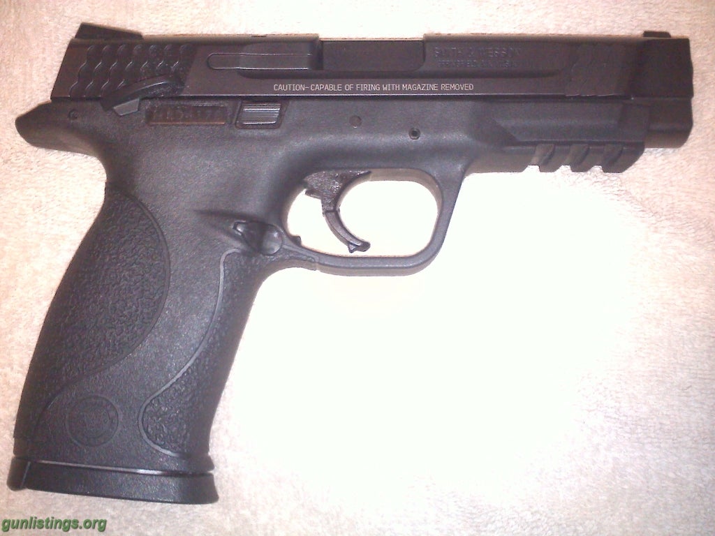 Pistols Smith And Wesson M&P 45 Acp. LNIB