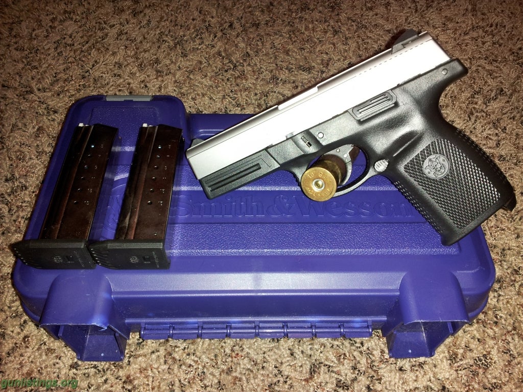 Pistols Smith And Wesson Sigma