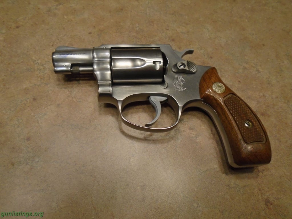 Pistols Smith Wesson Model 60 Revolver