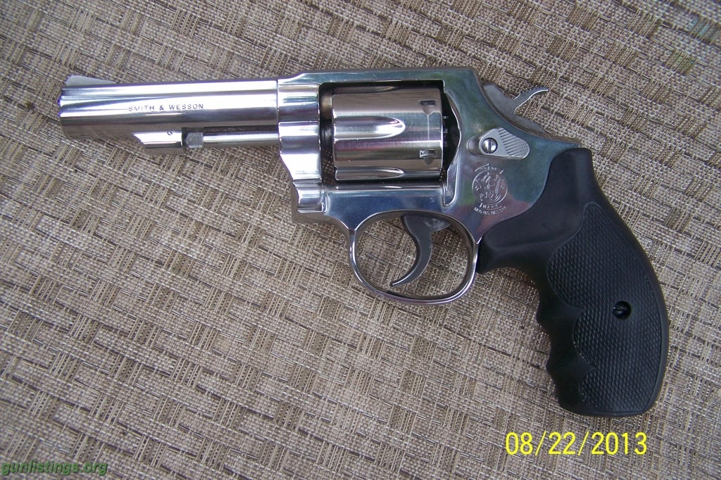 Gunlistings.org - Pistols Smith&Wesson 64-6 .38 Special