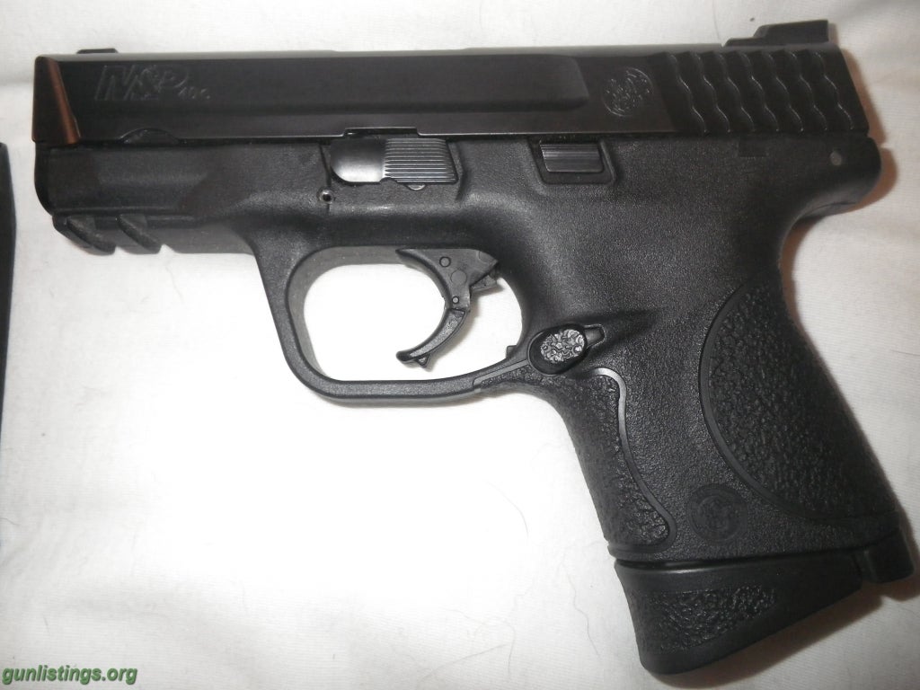 Pistols Smith&Wesson  M&P 40 Cal