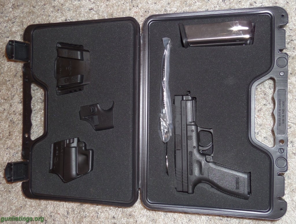 Pistols Springfield Armory XD-40 4