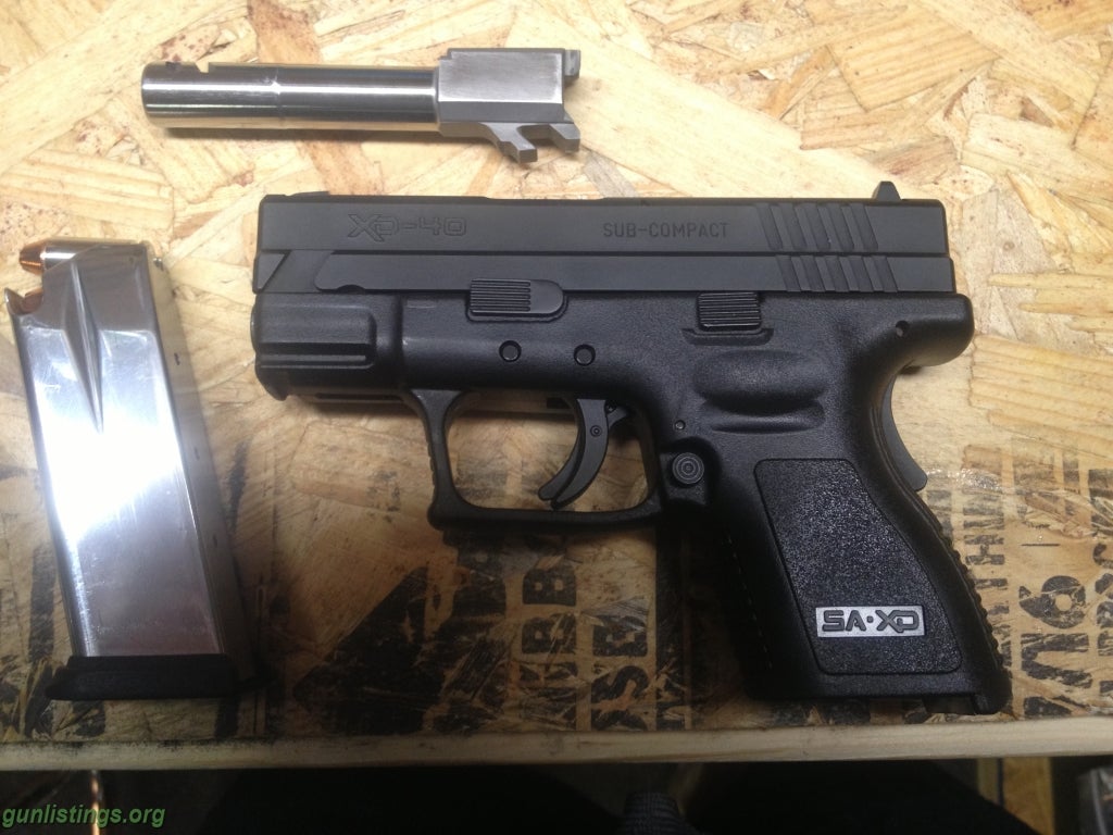 Pistols Springfield XD40 Subcompact