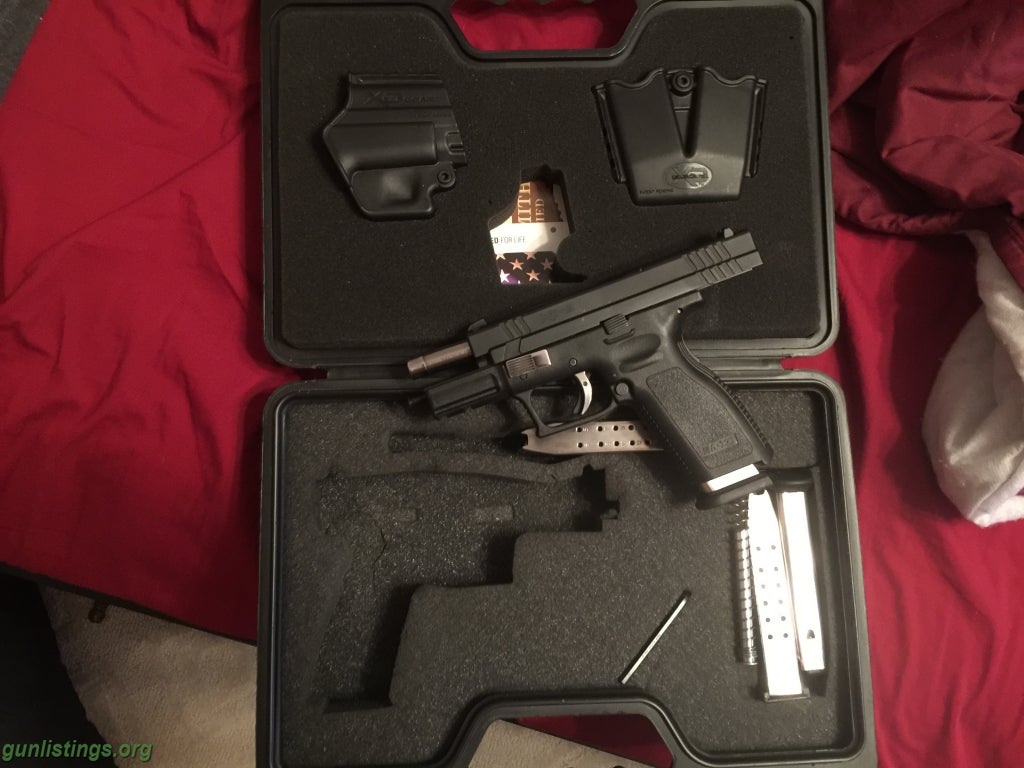 Pistols Springfield Xd9