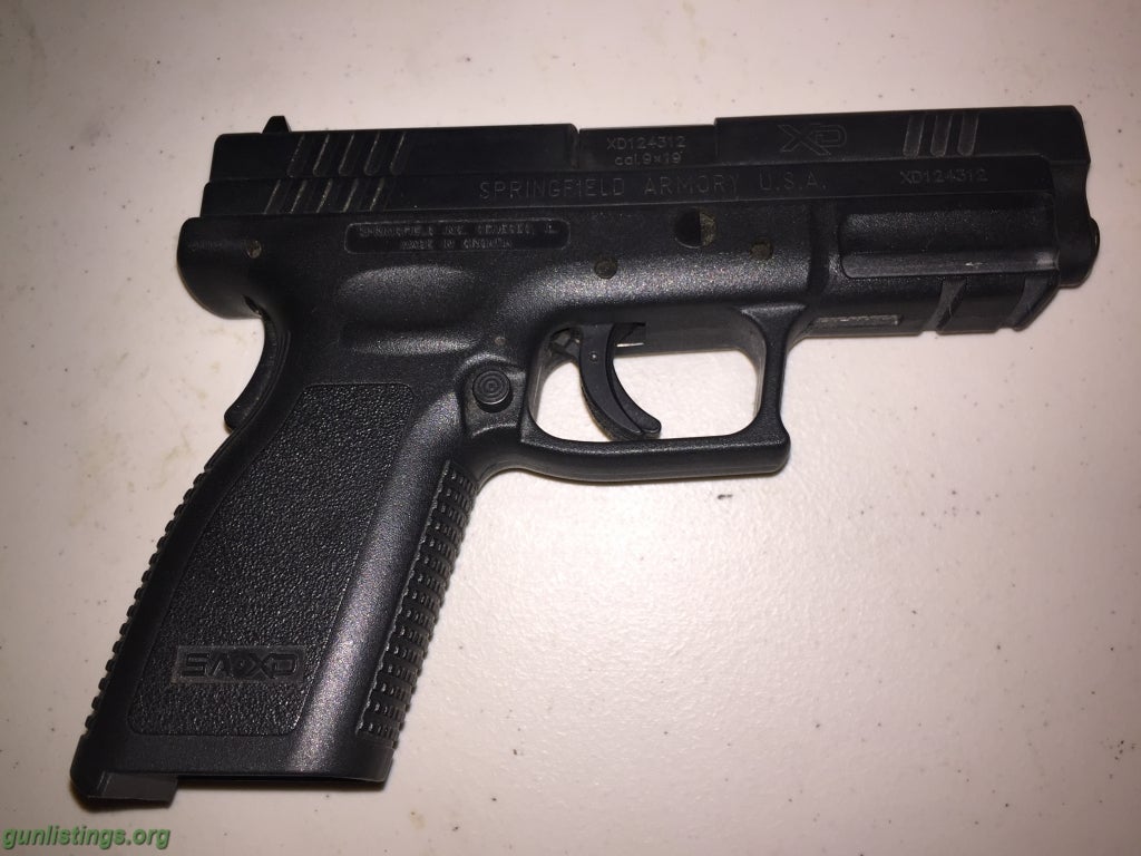 Pistols Springfield XD9 9mm Plus Extras