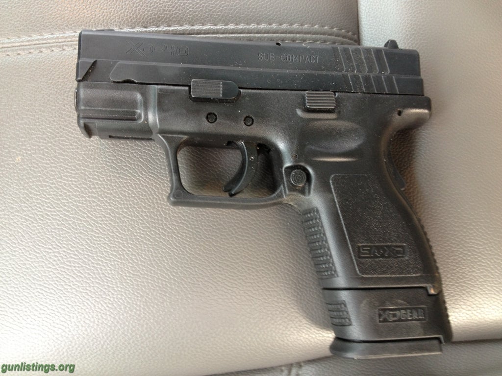 Pistols Springfield XD .40 Sub Compact