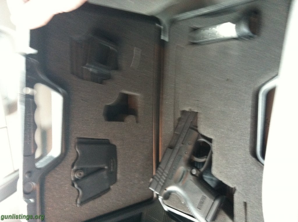 Pistols Springfield XD 40 S&W Subcompact With Night Sights