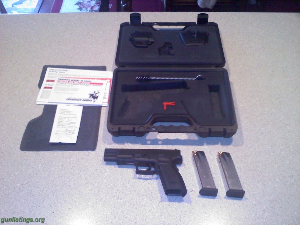 Pistols Springfield XD Tactical