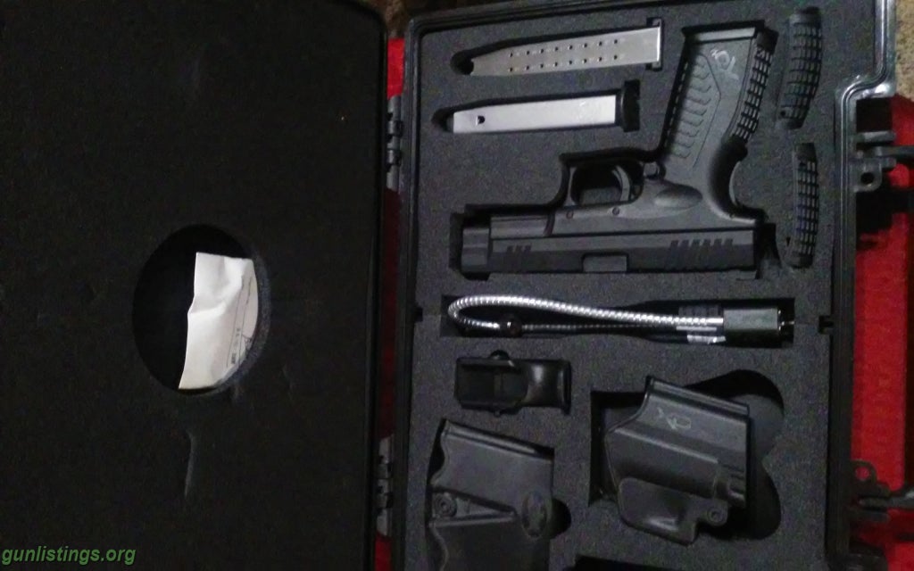 Pistols Springfield XDM9 Full Size