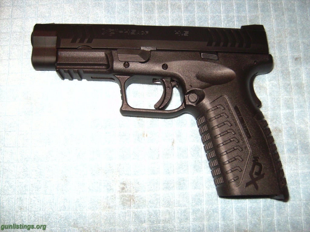 Pistols Springfield XDm 45 4.5