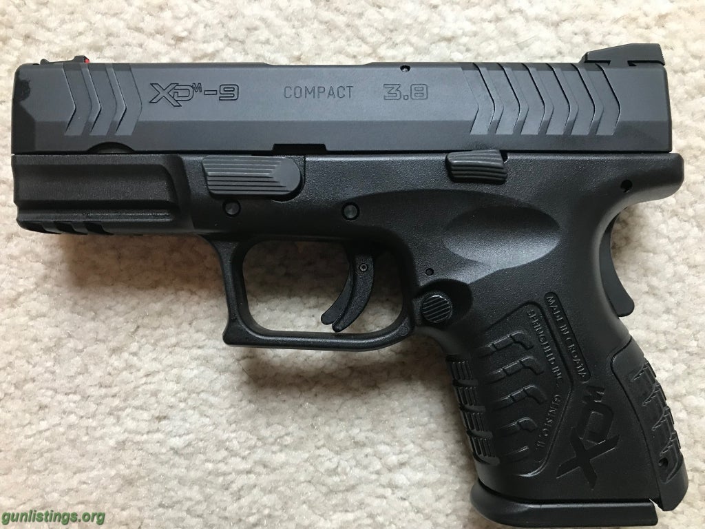 Pistols Springfield XDm 9mm