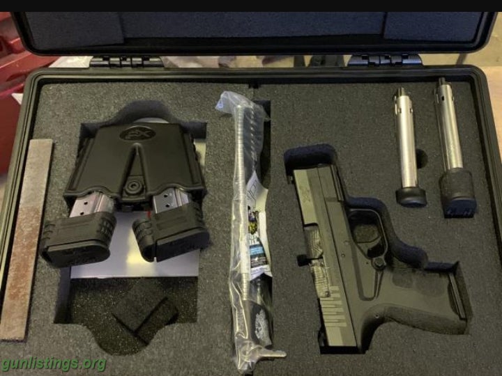 Pistols Springfield XDS 9 Mod 2