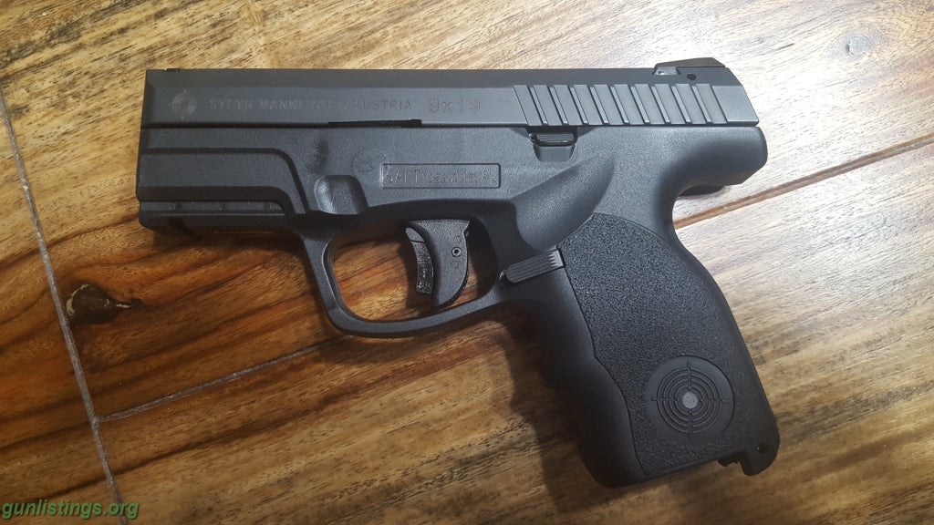 Pistols Steyr S9-A1