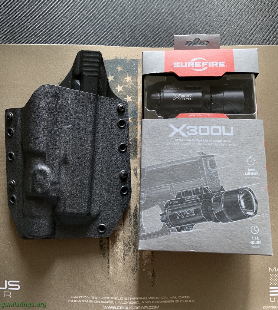 Pistols Surefire X300U & Bravo Con. G17 Holster