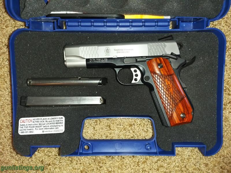 Pistols S&W 1911SC Bobtail