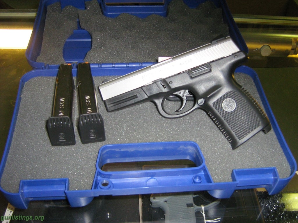 Pistols S&W 40V