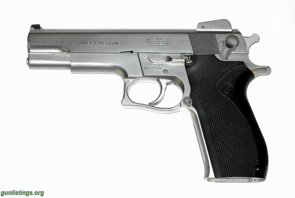 Pistols S&W 4506  .45ACP
