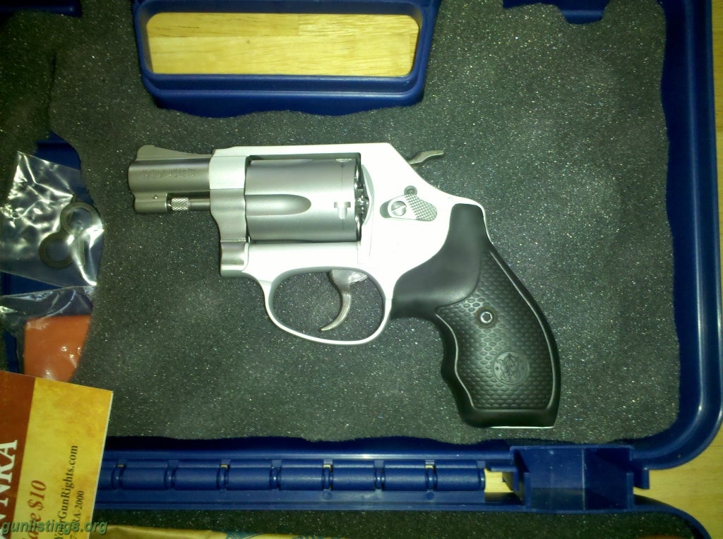 Pistols S&W 637 38 Special +P