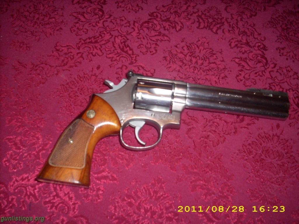 Pistols S&w 686